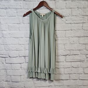 Chic Sleeveless Sage Blouse